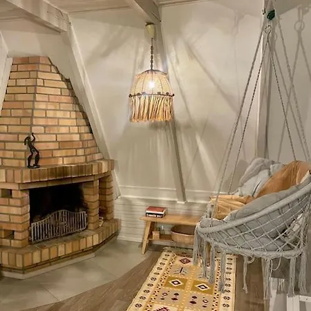 Apartment Kaminsko, Puszcza Zielonka, Dom Nad Jeziorem