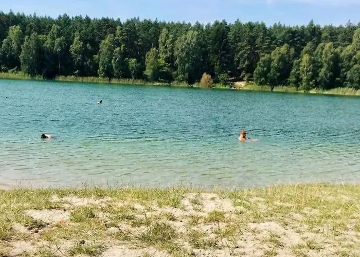 Kaminsko, Puszcza Zielonka, Dom Nad Jeziorem شقة *